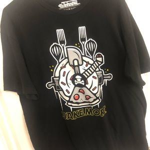 Johnny cupcakes millennium falcon Star Wars mens tshirt xl